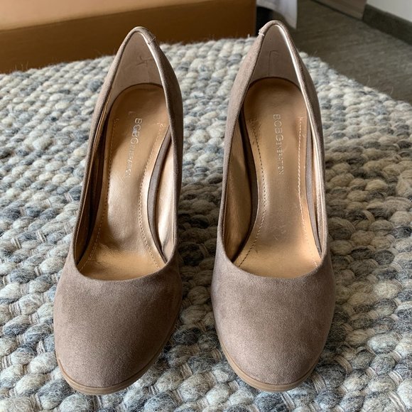 BCBGeneration Wedges Tan Suede-like Women's 10B - Picture 1 of 4